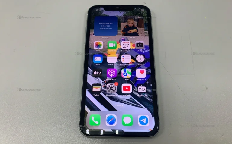 Apple iPhone Xr 64 ГБ.