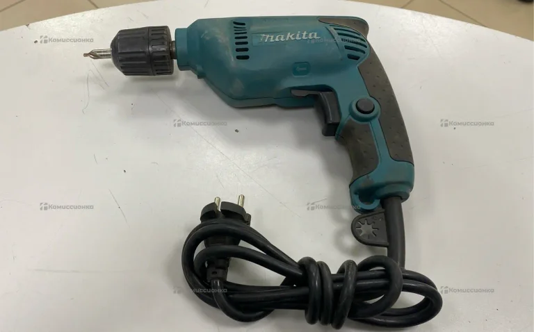 Дрель Makita ED6412