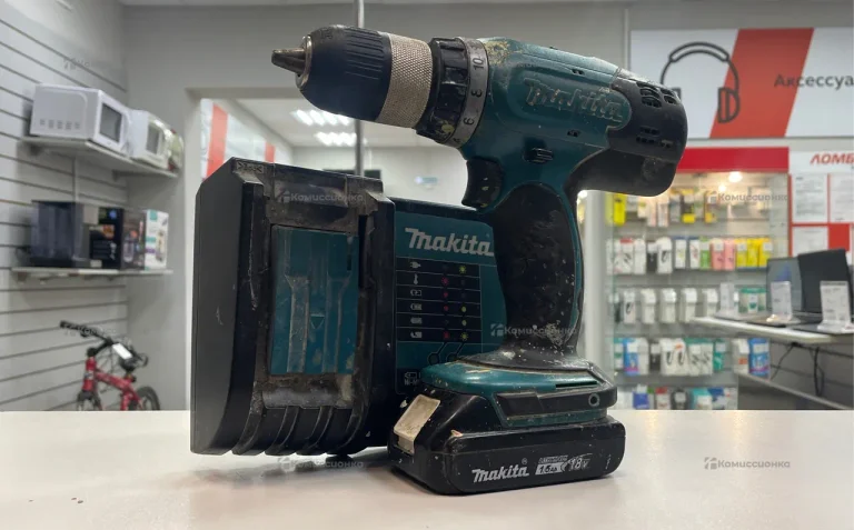 Дрель-шуруповерт makita LXFD01Z