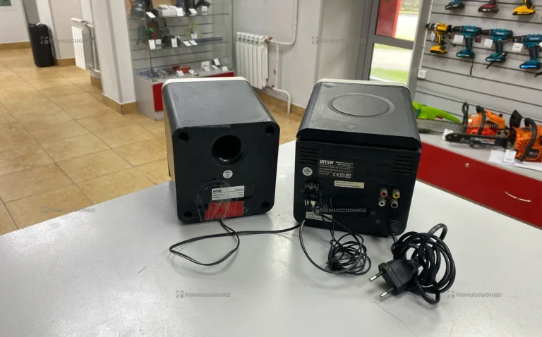 Музыкальный центр Mystery MMK-750u
