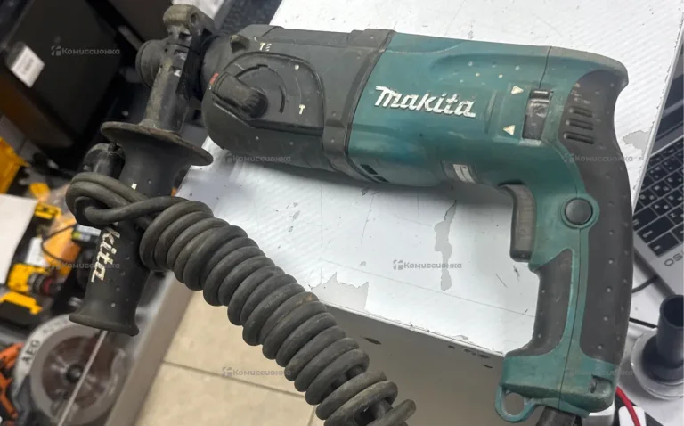 Перфоратор makita HR2470