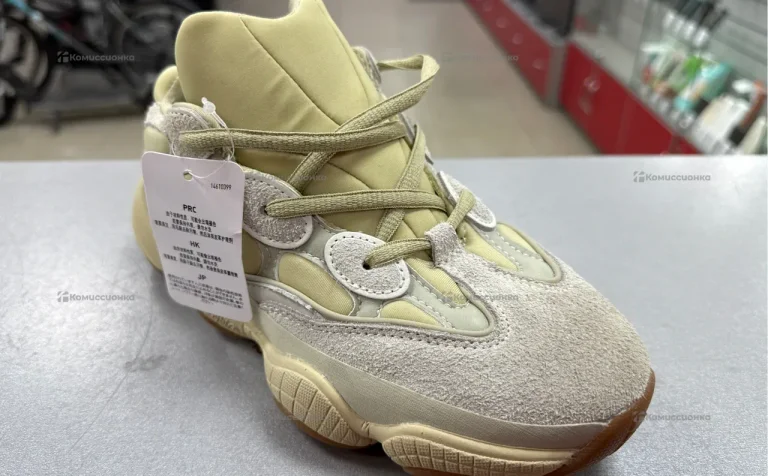 Кроссовки женские Adidas(реплика) Yeezy 500-37разм