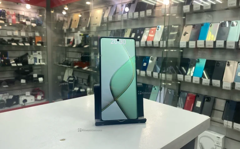 Tecno Spark 20 Pro + 8/256