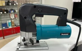 Лобзик Makita сетевой 4304Z