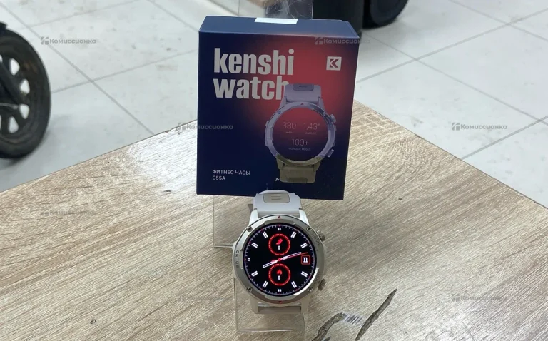 Часы  Knashi Watch