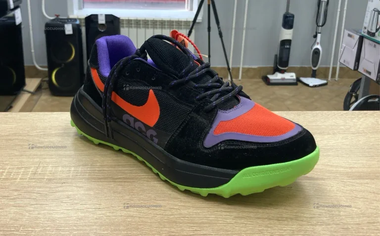 Кросовки acg черные