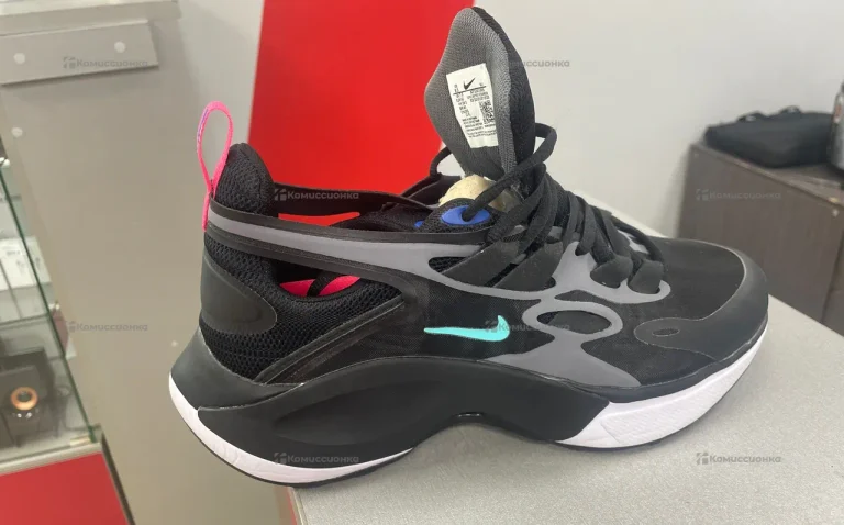 Кроссовки Nike Signal 42 Rep