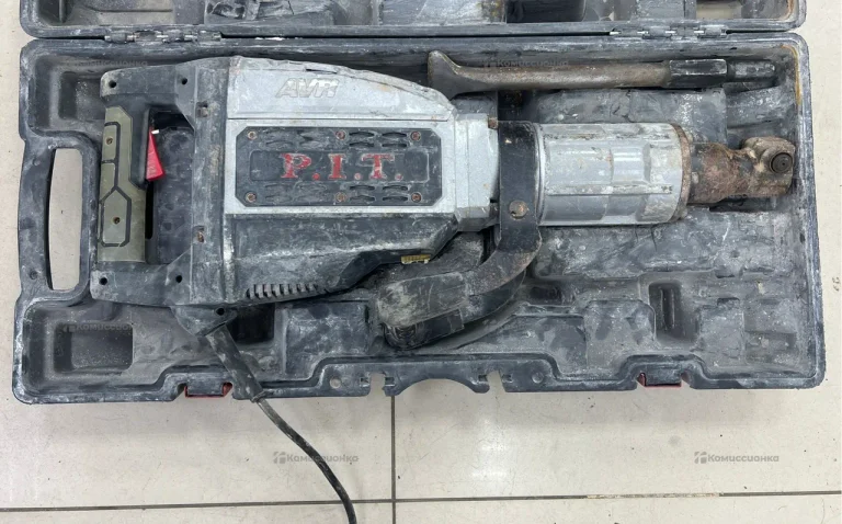 отбойный молоток GSH90-C1