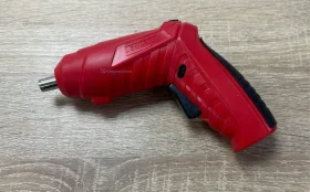 Купить Электроотвертка Leomax красная б/у , в Челябинск Цена:790рублей