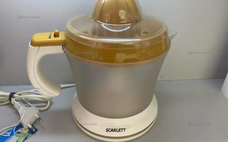 Соковыжималка Scarlett sc1011