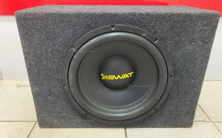 Сабвуфер  активный Swat mas 12
