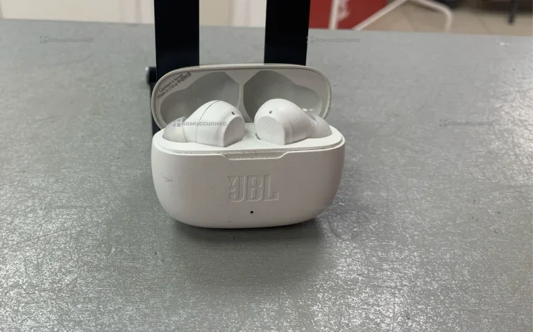Наушники  JBL WAVE200