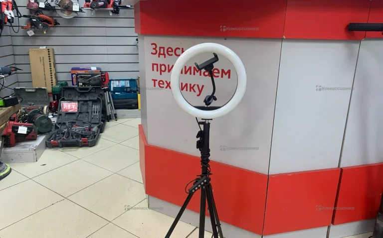 Кольцо с подсветкой для телефона