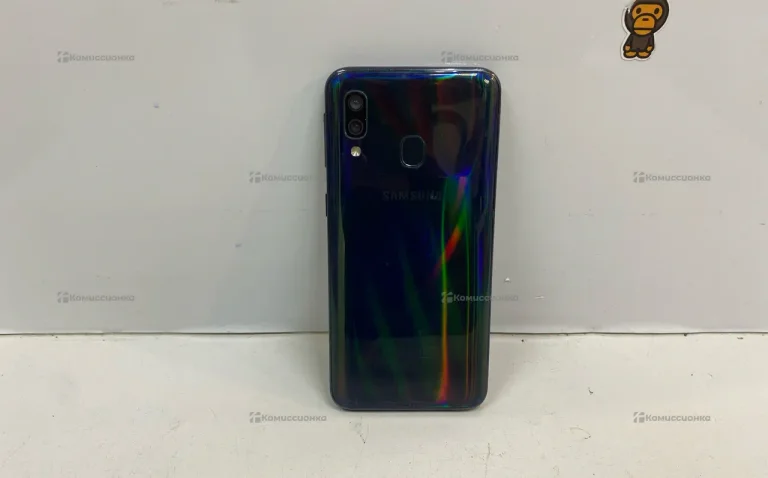 Samsung Galaxy A40 4/64 ГБ