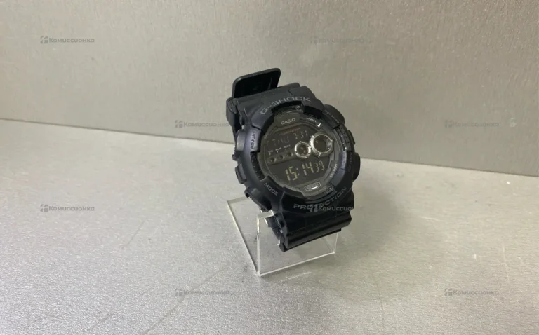 Часы Casio G-Shock GD-100-1B
