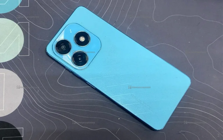 Tecno Spark 20 8/128 ГБ