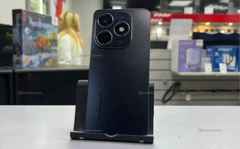 Tecno Spark 20 8/256 ГБ