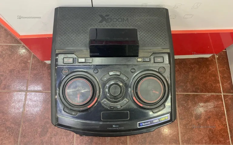 Колонка  LG OM7550k