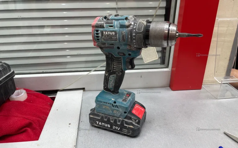 Tatus Аккумуляторная дрель шуруповерт 55N M