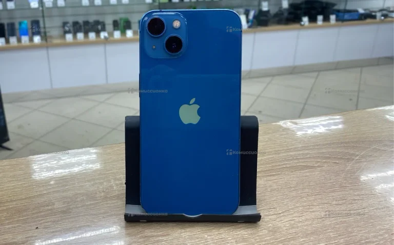 Apple iPhone 13 4/128 ГБ