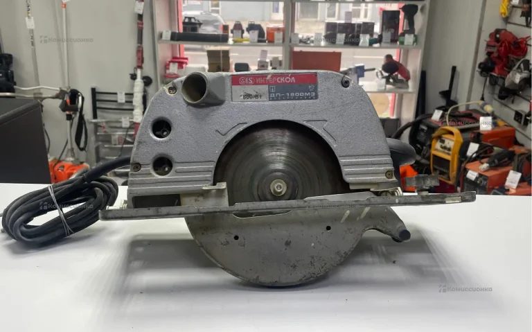 Дисковая пила Интерскол ДП-1800 МЭ