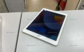 Планшет Apple iPad Air 16Gb Wi-Fi