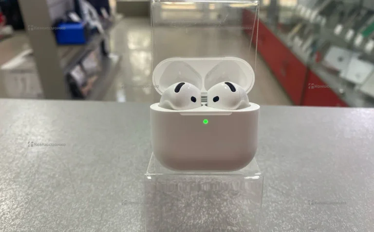 Наушники  AirPods 4
