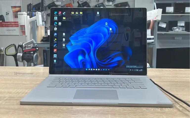 Ноутбук  Microsoft Surface Book 2