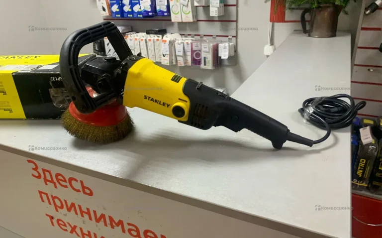 Полировальная машина Stanley SP137