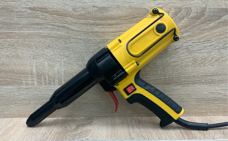 Заклепочник  Skytools SK 1006