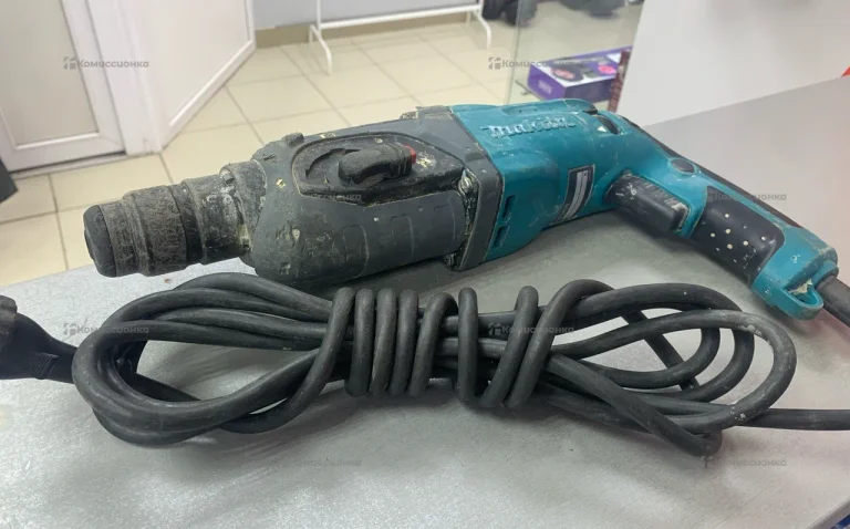 Перфоратор makita HR2470