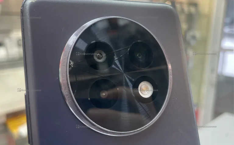 Realme 13+ 5G 8/256 ГБ