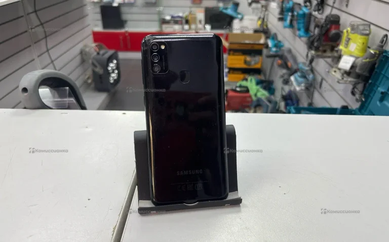 Samsung Galaxy M21 4/64 ГБ