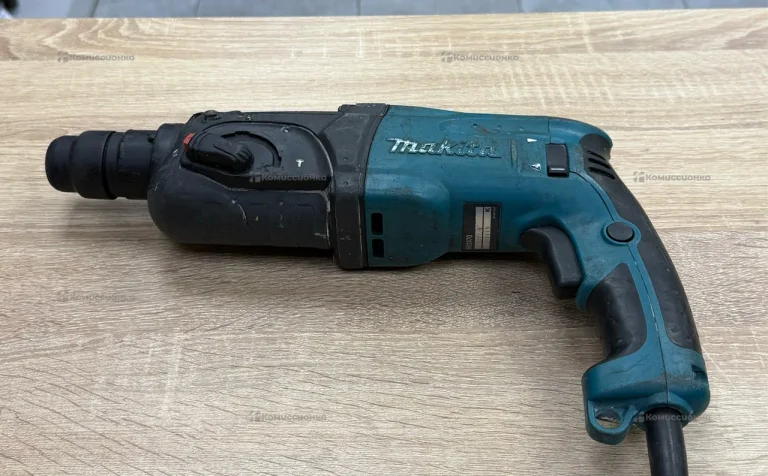 Перфоратор makita HR2470