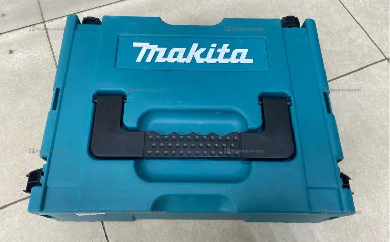 аккумуляторная пила Makita duc182
