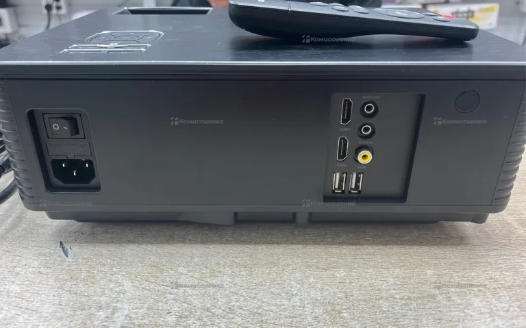 Проектор  Cactus