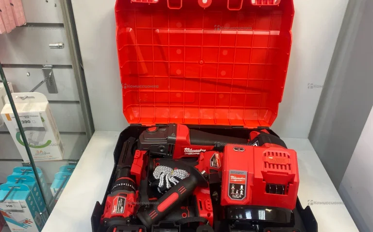 Набор инструментов Milwaukee 4В1