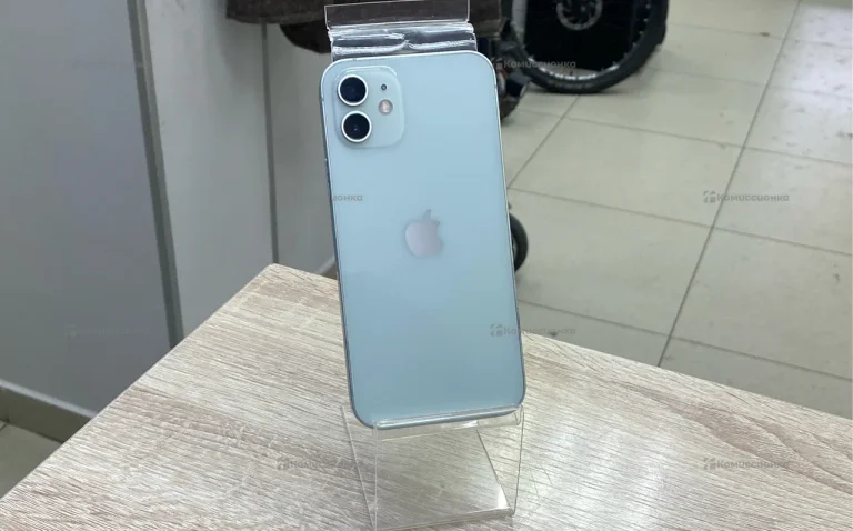 Apple iPhone 12 4/64 ГБ