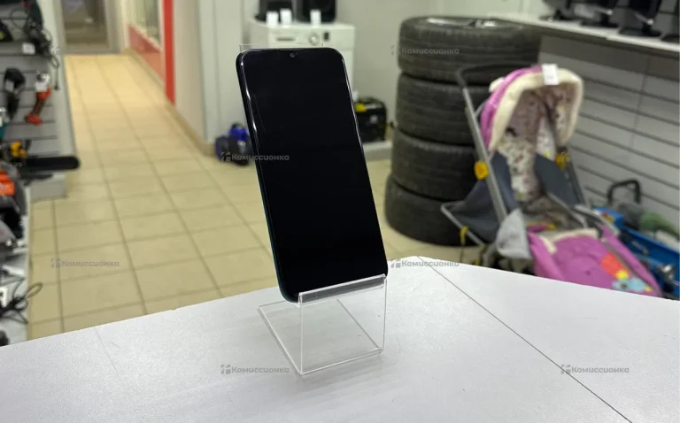 Tecno Spark 6 Go 2/32 ГБ