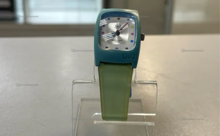 Часы Q&Q Quartz