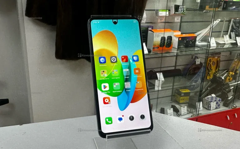 Tecno Spark 20C 8/128 ГБ