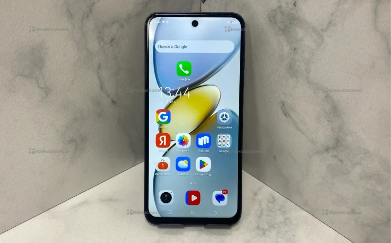 Tecno Spark Go 1 3/64 ГБ