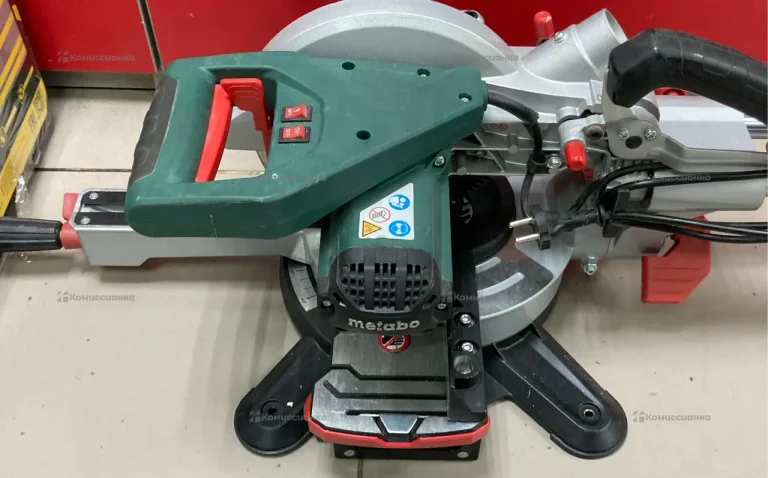 Торцовочная пила MEATABO KGS216M LASERCUT