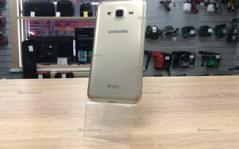 Samsung galaxy j3 8гб