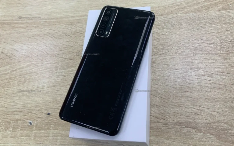 Huawei P smart 2021 4/64 ГБ