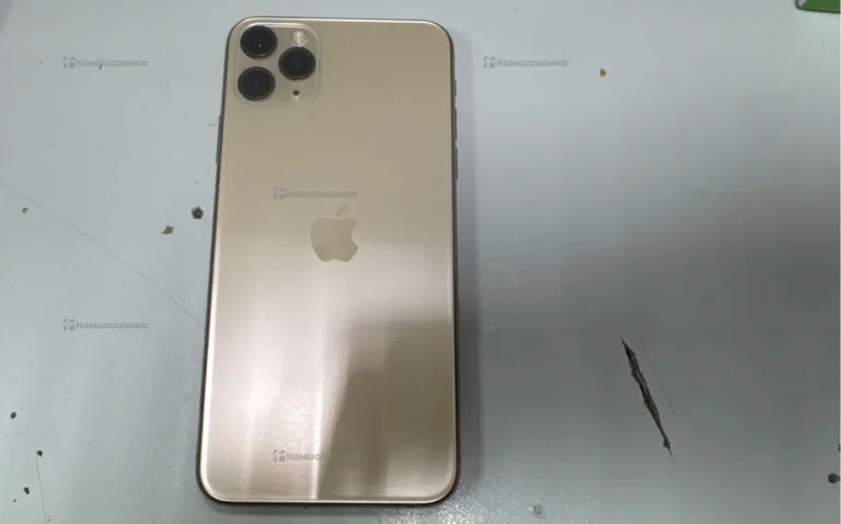 Apple iPhone 11 Pro Max 4/256 ГБ
