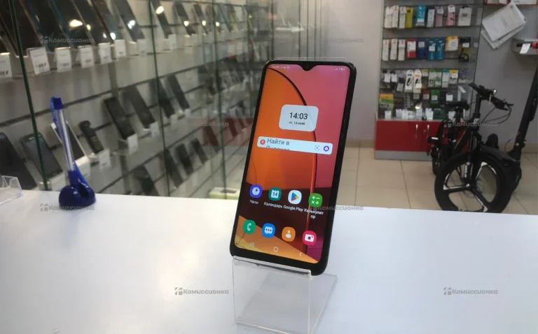 Samsung Galaxy A20s 3/32 ГБ