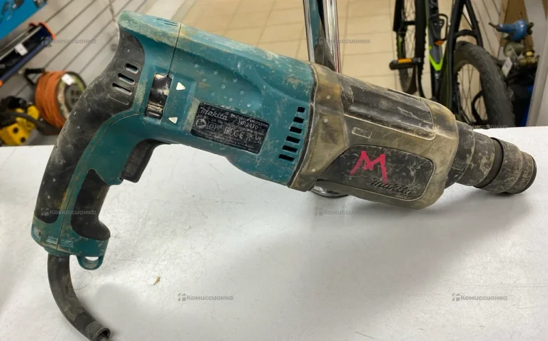 сетевой перфоратор Makita HR2470