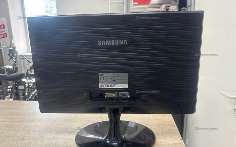 Монитор Samsung LS22A300