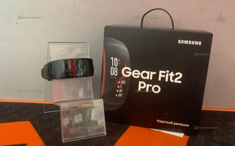 Часы Samsung Gear Fit2 Pro